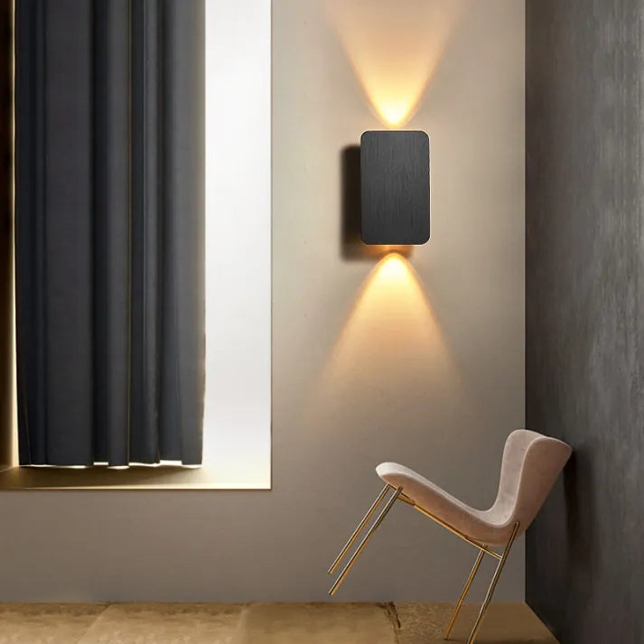 Nowoczesna metalowa lampa ścienna LED prostokątna do wnętrz