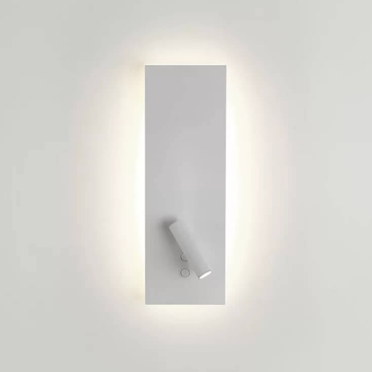 Nowoczesna lampka ścienna LED do sypialni – minimalistyczny kinkiet