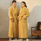 Wszechstronny szlafrok unisex z szalowym kołnierzem, wiązaniem w talii i kieszeniami