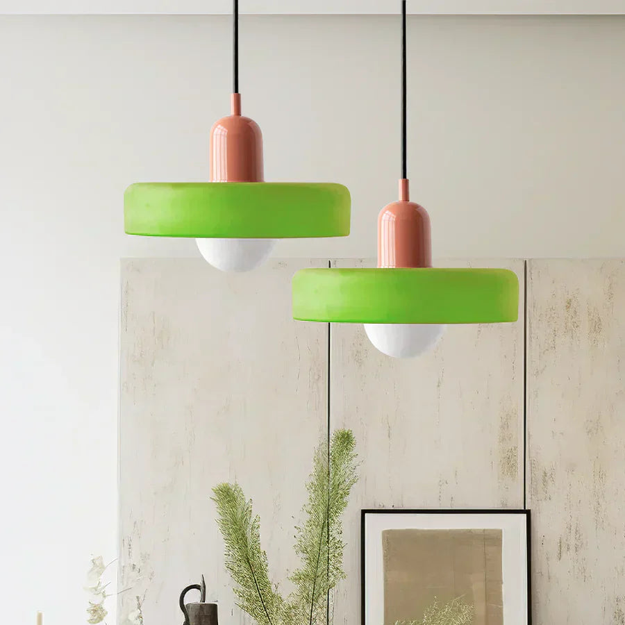 Stylowa marmurowa lampa wisząca sufitowa w stylu skandynawskim