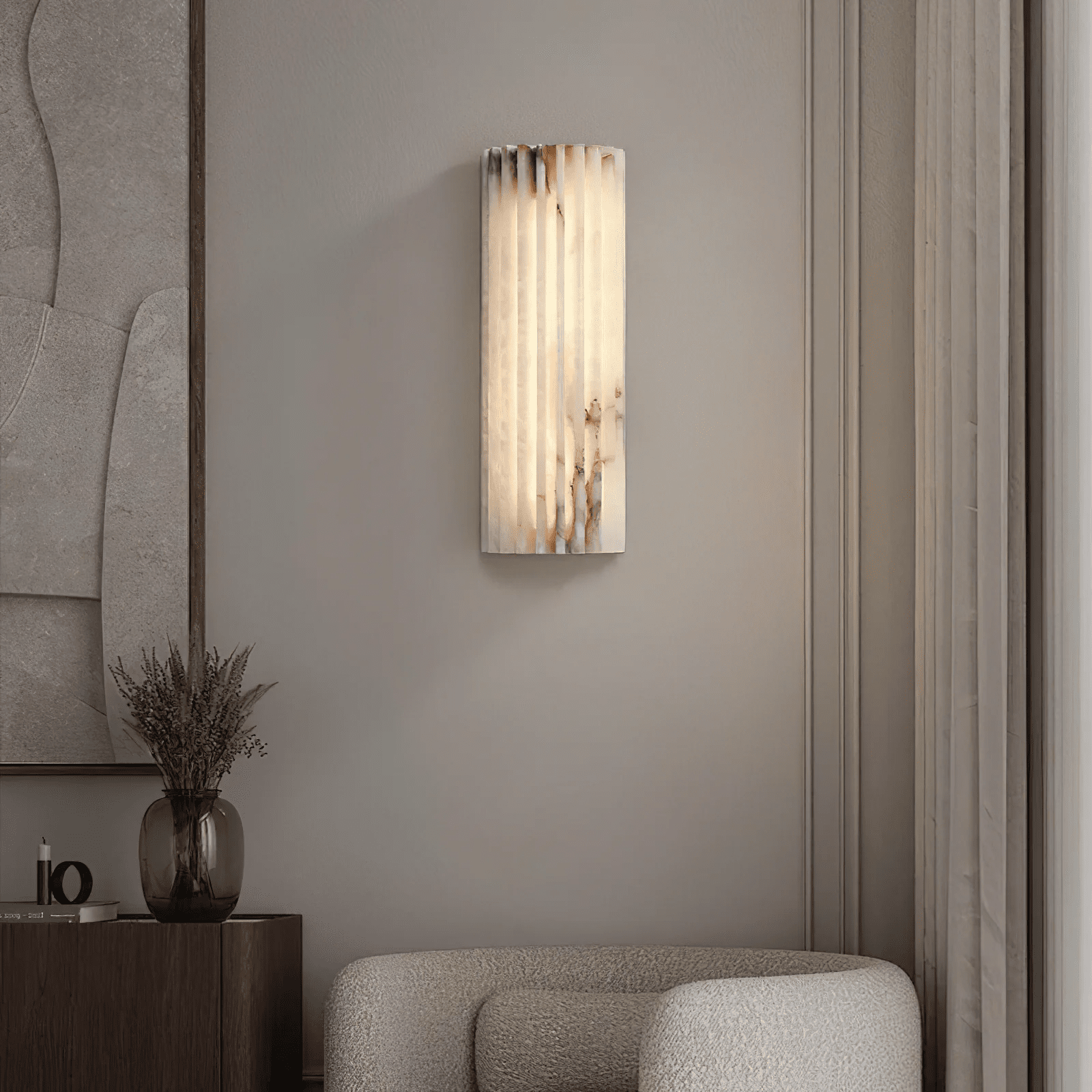 Estetyczna lampa ścienna z alabastru