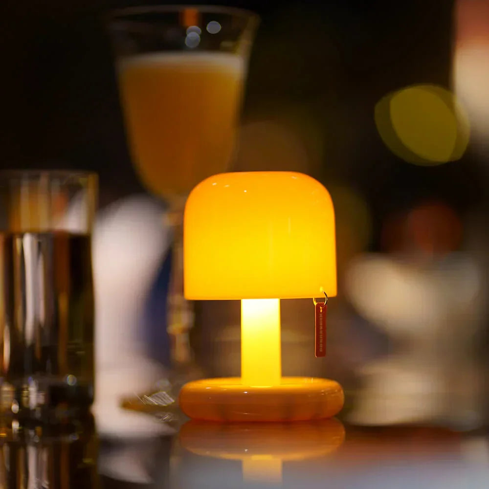 Kompaktowa lampa projekcyjna do domowego blasku