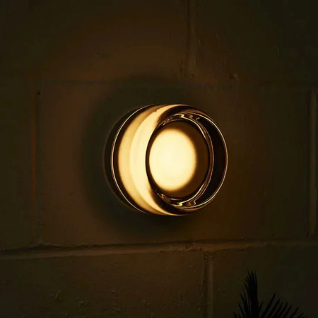 Smukła nordycka okrągła lampa ścienna LED