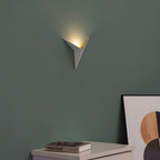 Artystyczna smukła trigon lampa ścienna
