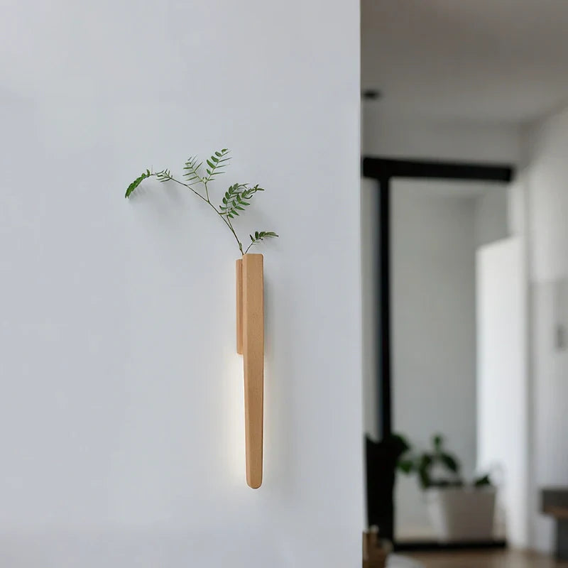 Wielofunkcyjny wazon lampa ścienna - łatwy w przyklejeniu