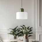 Wydłużona lampa wisząca Halo o smukłym, nowoczesnym designie