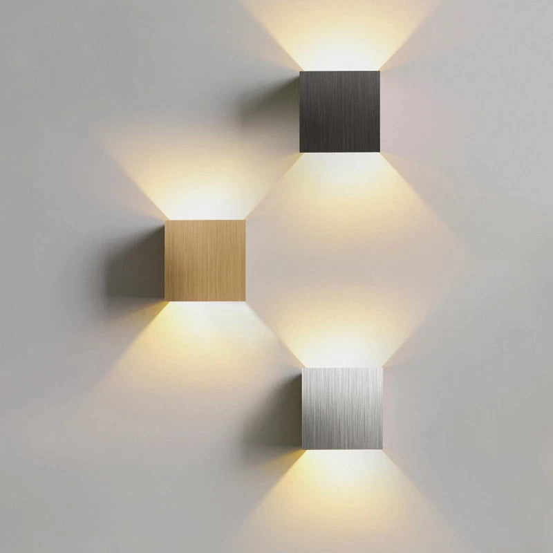 Nastrojowa estetyczna lampa ścienna do nowoczesnego domu