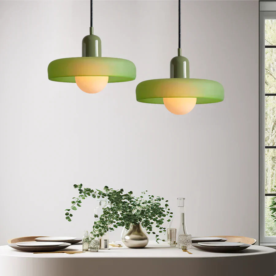 Stylowa marmurowa lampa wisząca sufitowa w stylu skandynawskim