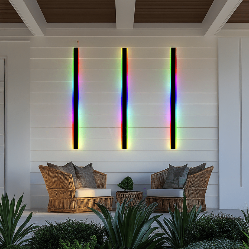 Smukła zewnętrzna lampa ścienna LED RGB wodoodporna
