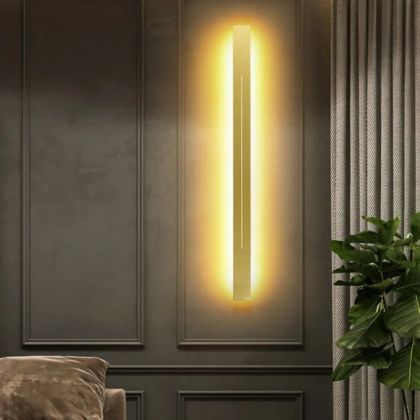 Elegancka Regulowana Lampa Ścienna LED