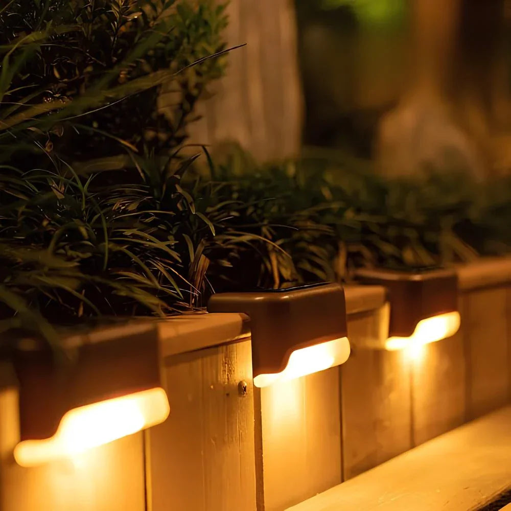 Oświetlenie schodów LED zasilane energią słoneczną z automatycznym oświetleniem zewnętrznym