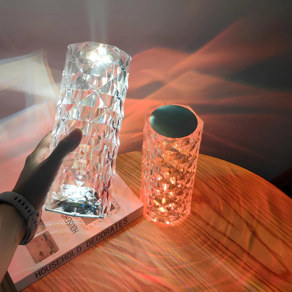 Nowoczesna lampa kryształowa z funkcją one touch