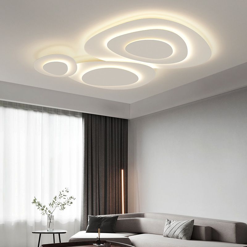 Dekoracyjna Smukła Lampa Sufitowa LED z Regulowanym Światłem