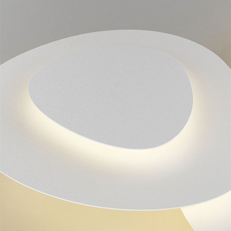 Dekoracyjna Smukła Lampa Sufitowa LED z Regulowaną Jasnością