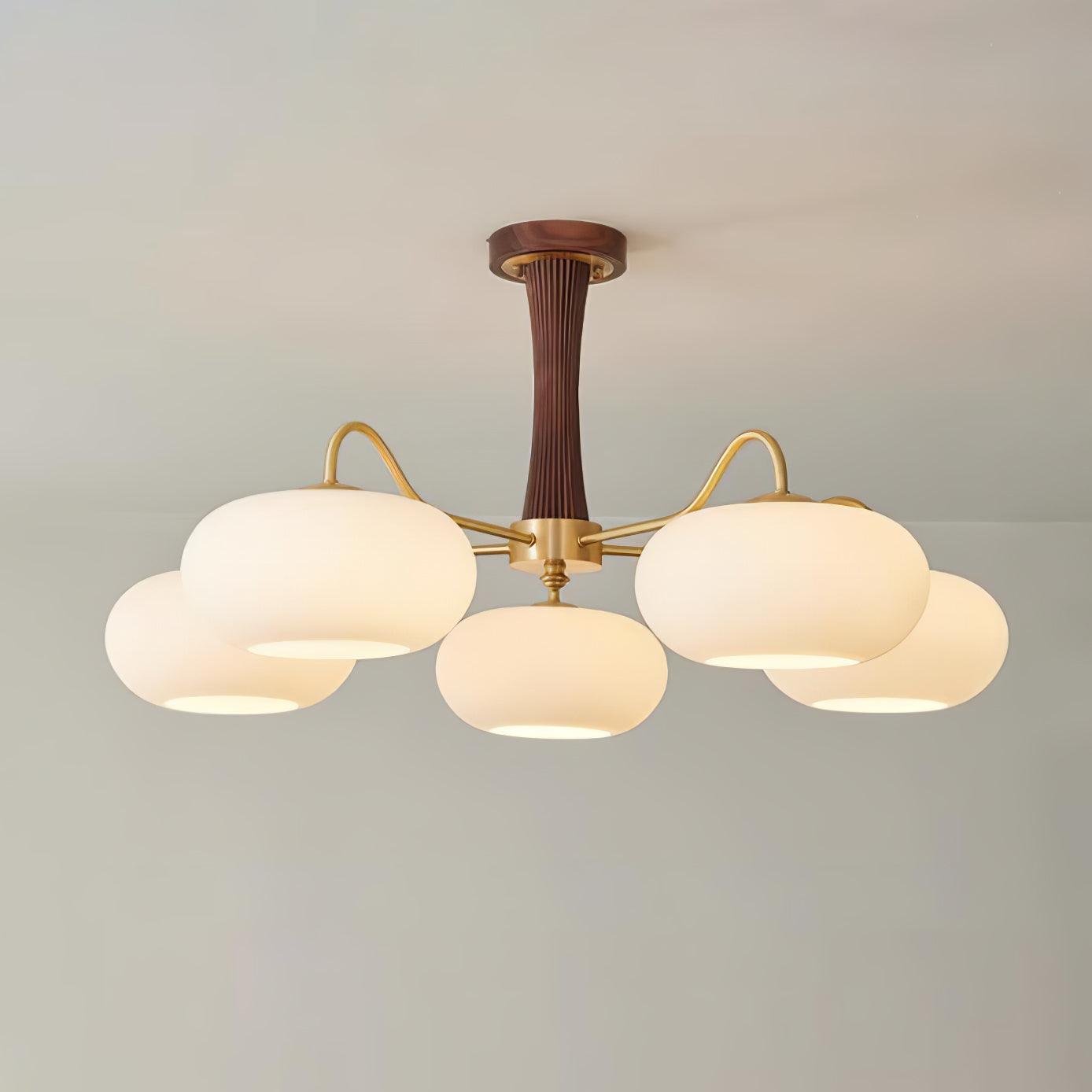Luksusowa lampa sufitowa w stylu mid-century z mosiądzu i szkła