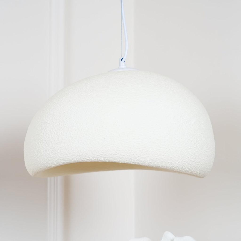 Lampa wisząca w kształcie chmury