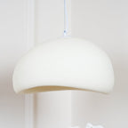 Lampa wisząca w kształcie chmury