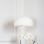 Lampa wisząca w kształcie chmury