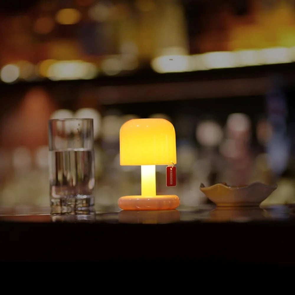 Kompaktowa lampa projekcyjna do domowego blasku