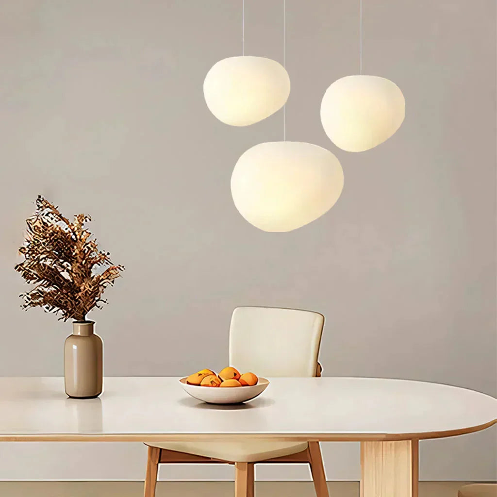 Wisząca lampa sufitowa matowe szkło styl kamyczkowy jadalnia salon