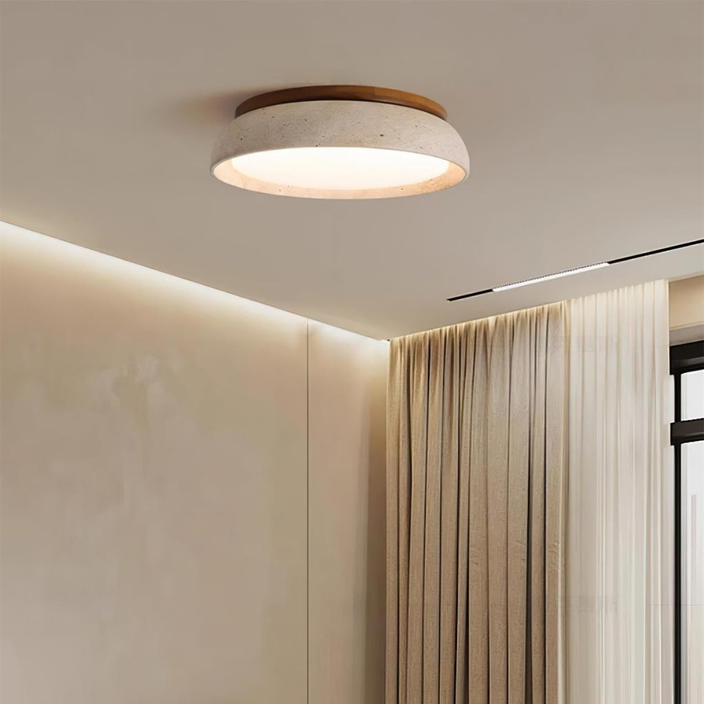 Stylowa lampa sufitowa z trawertynu i drewna