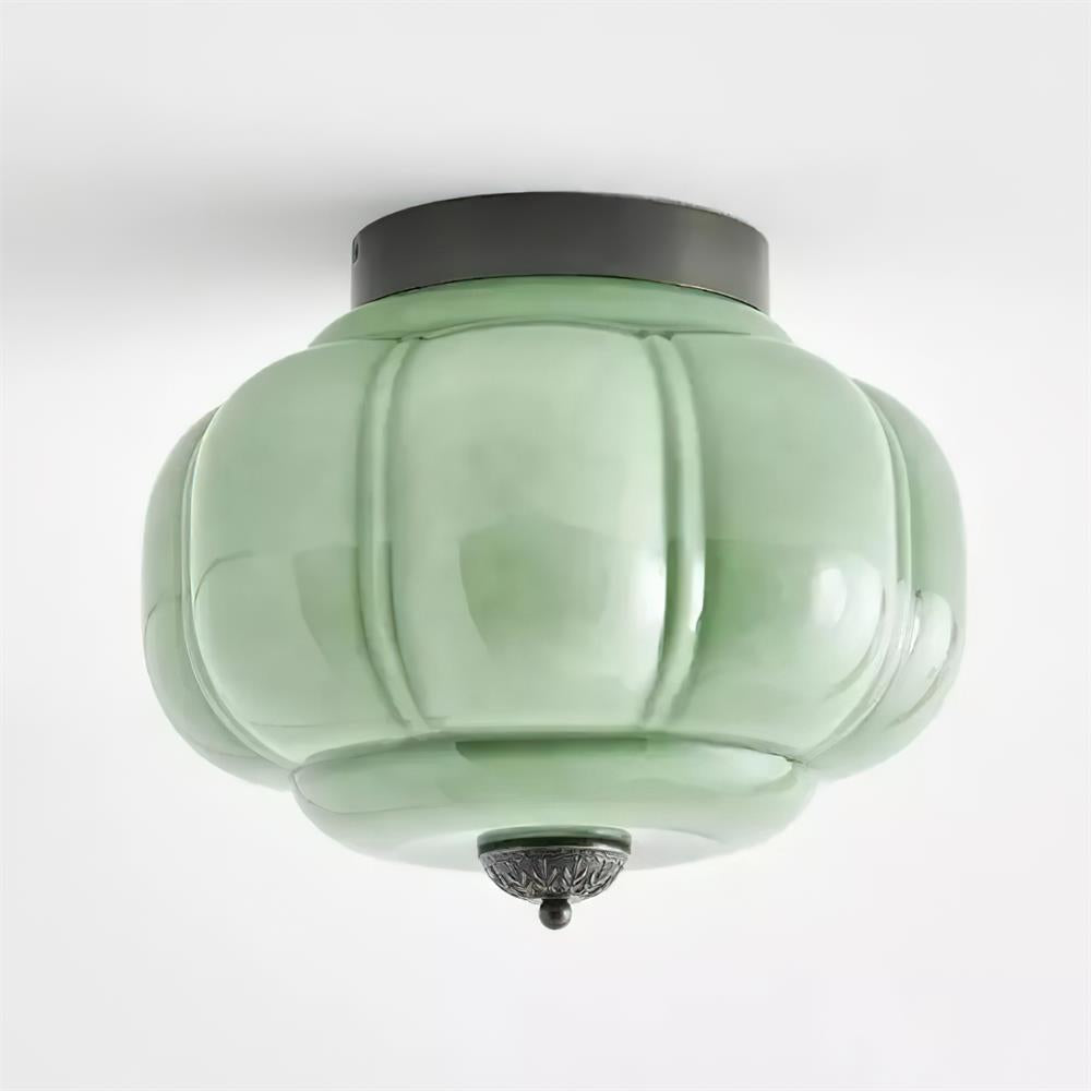 Szklana lampa sufitowa w kolorze jadeitowej zieleni z złotą ramą