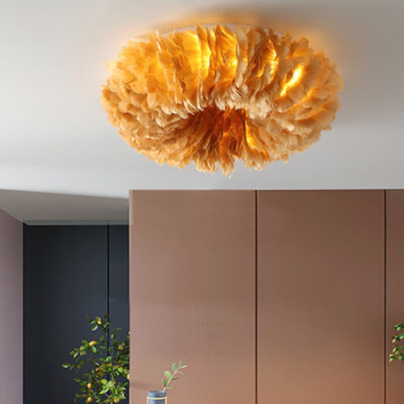 Lampa sufitowa LED w stylu boho z motywem piór do sypialni i salonu