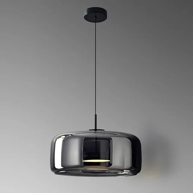Wykwintna szklana lampa wisząca do nowoczesnych wnętrz