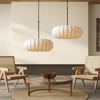 Minimalistyczna lampa sufitowa z ciepłym, nastrojowym światłem