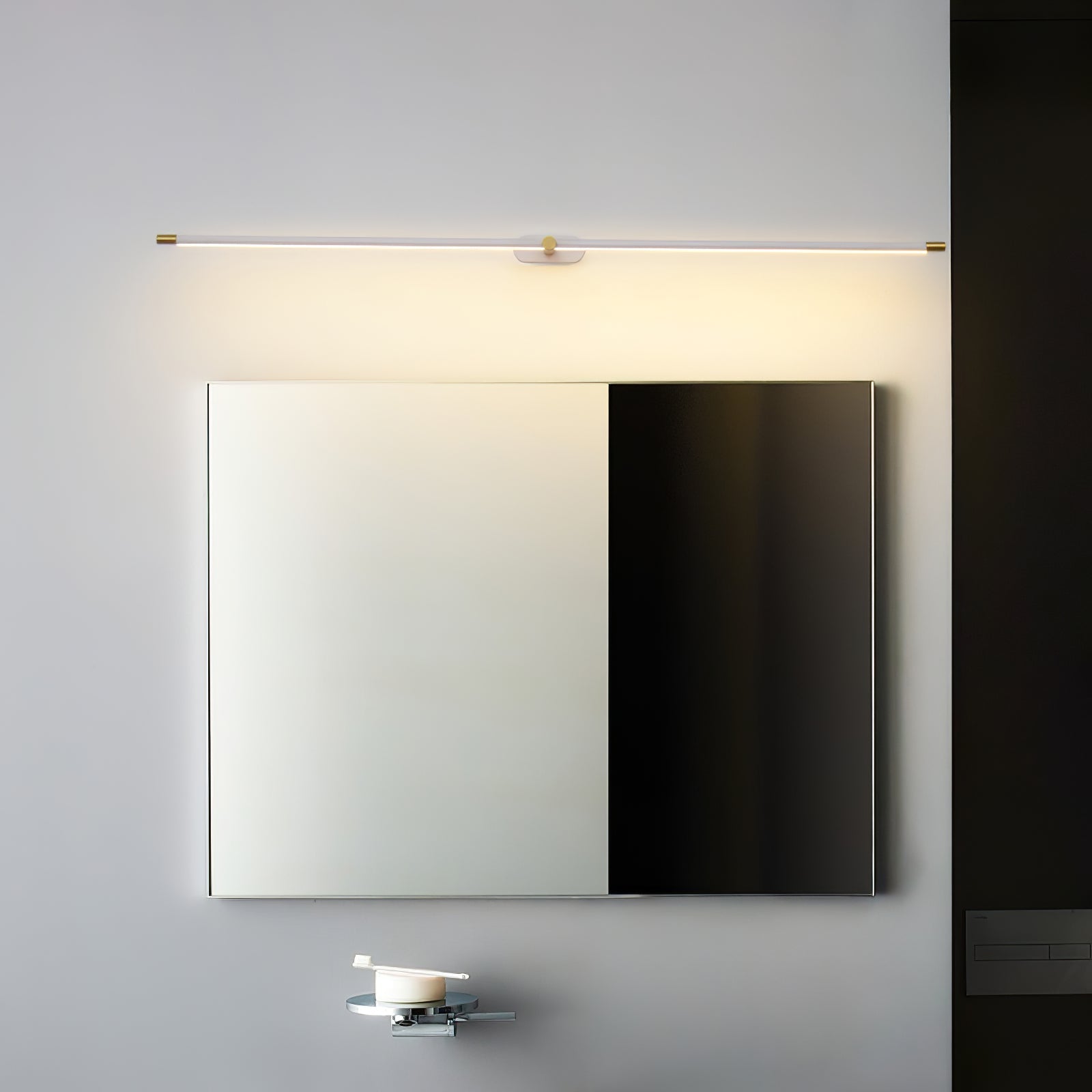 Smukła lampa ścienna LED łazienkowa Oświetlenie do lustra