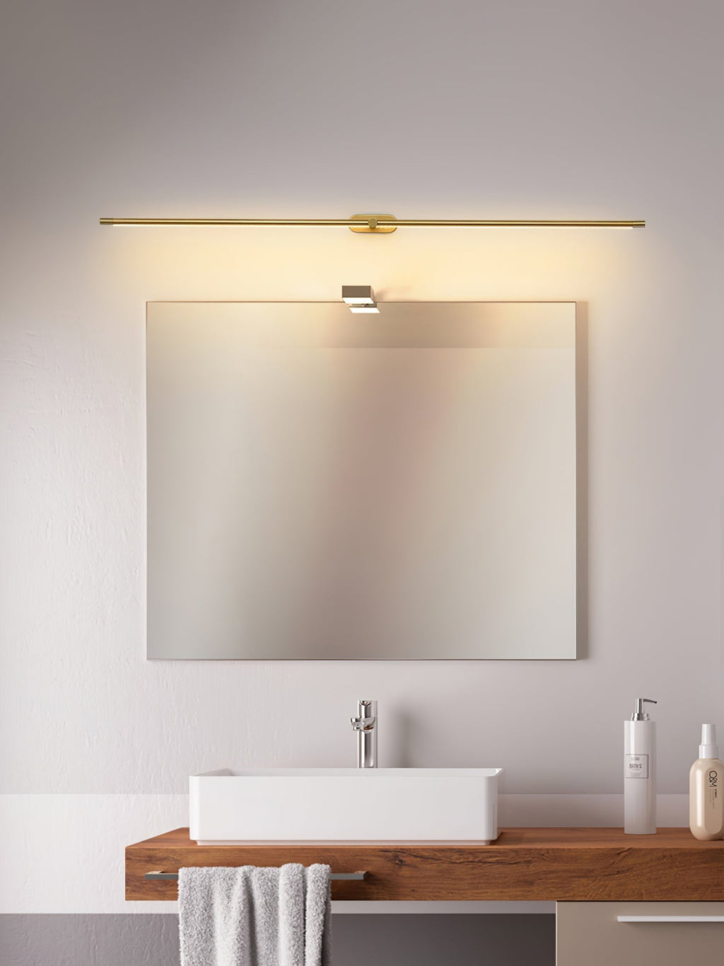 Elegancka jasna wnętrz lampa ścienna LED z akumulatorem