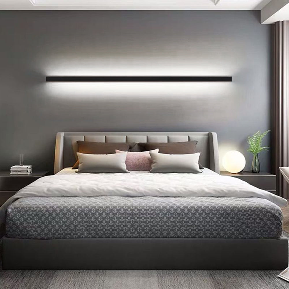 Minimalistyczna lampa ścienna LED o liniowym stylu do domu