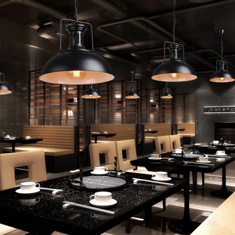 Lampa wisząca w stylu industrialnym do jadalni i kuchni