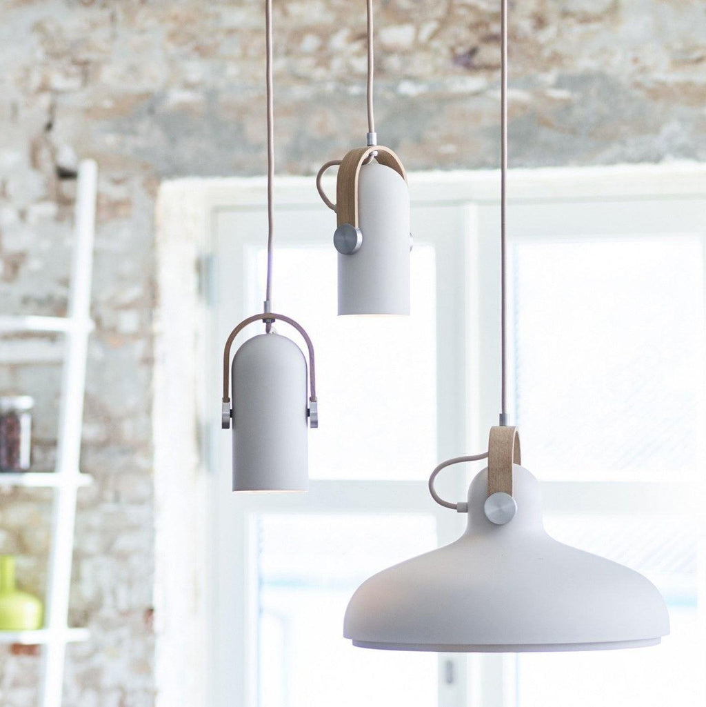 Wykwintna lampa wisząca w stylu marynistycznym do salonów i loftów