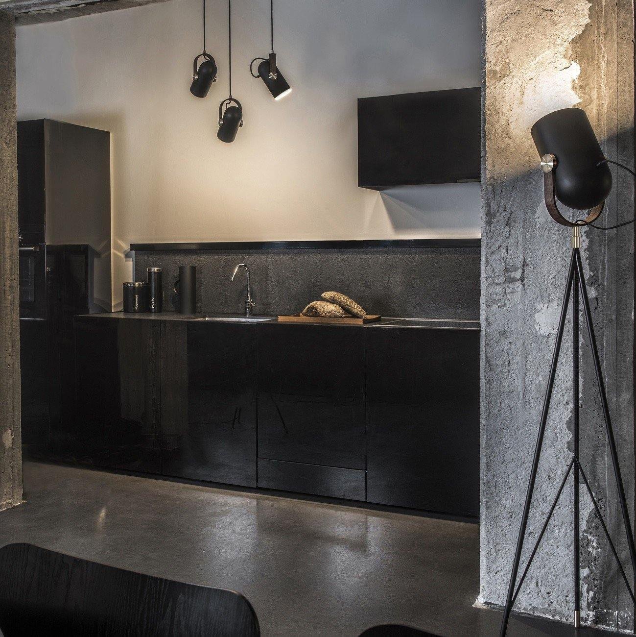 Wykwintna lampa wisząca w stylu marynistycznym do salonów i loftów