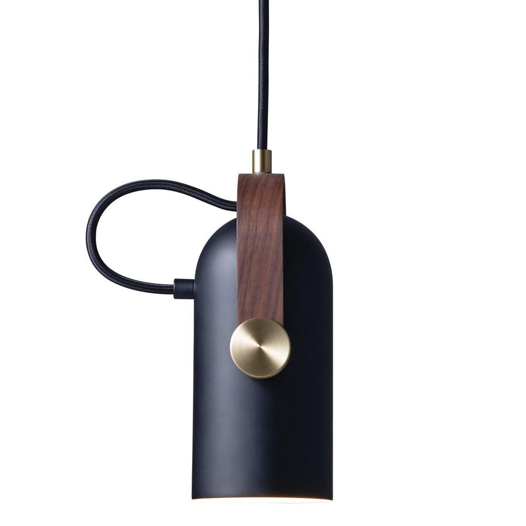 Przemysłowa lampa wisząca w stylu „cannon” do wnętrz typu loft