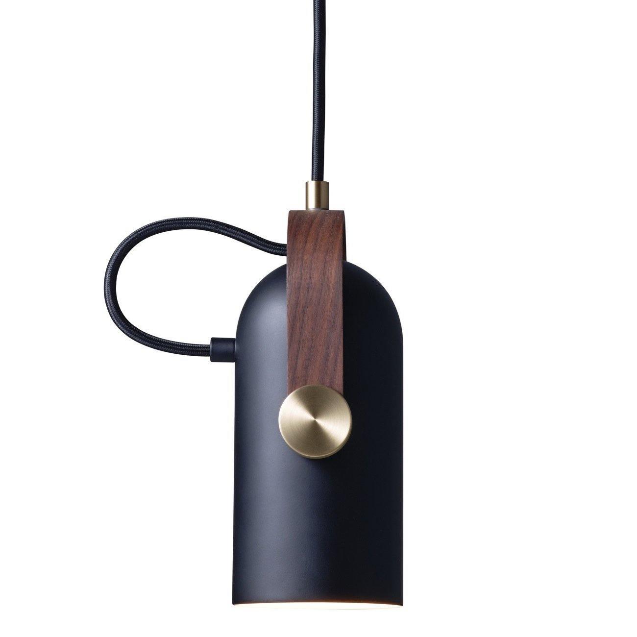 Przemysłowa lampa wisząca w stylu „cannon” do wnętrz typu loft