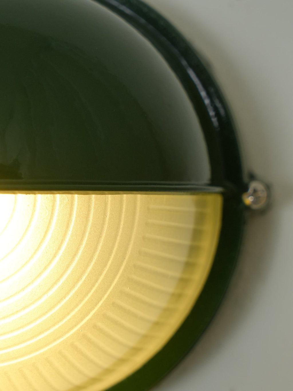 Wytrzymała trwała odporna na warunki atmosferyczne lampa ścienna zewnętrzna o industrialnym designie