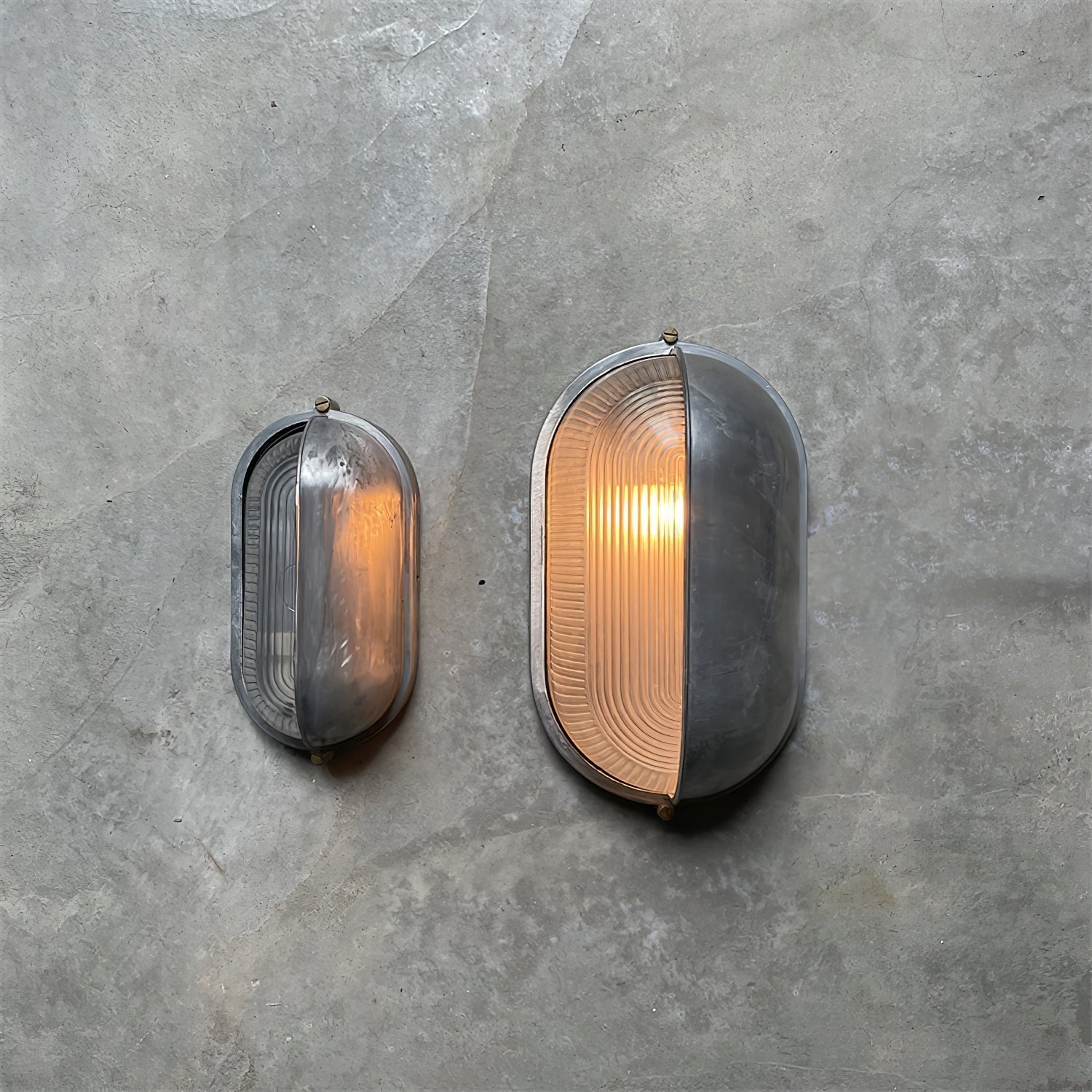 Zewnętrzna lampa ścienna odporna na warunki trwała styl industrialny