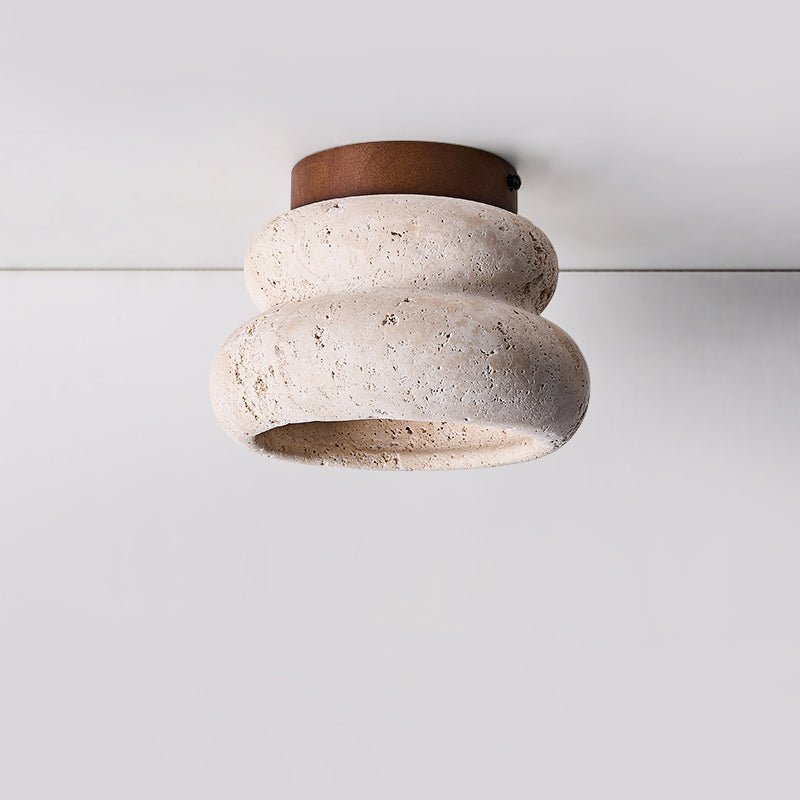 Stylowa lampa sufitowa z trawertynu – oprawa LED z naturalnego kamienia