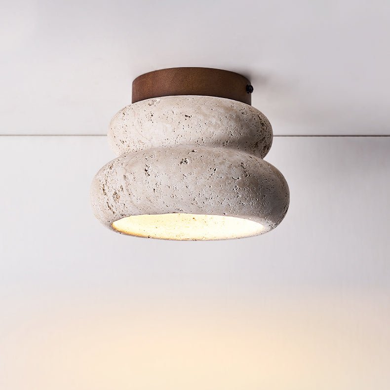 Stylowa lampa sufitowa z trawertynu – oprawa LED z naturalnego kamienia