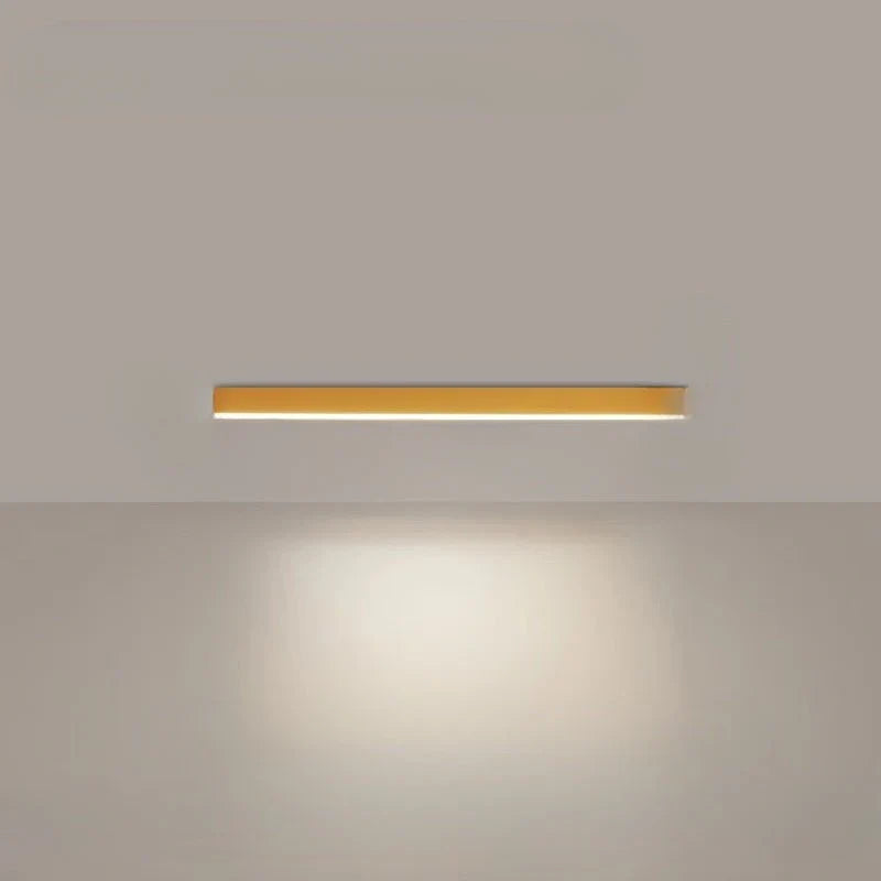 Smukła skandynawska lampa sufitowa LED listwa