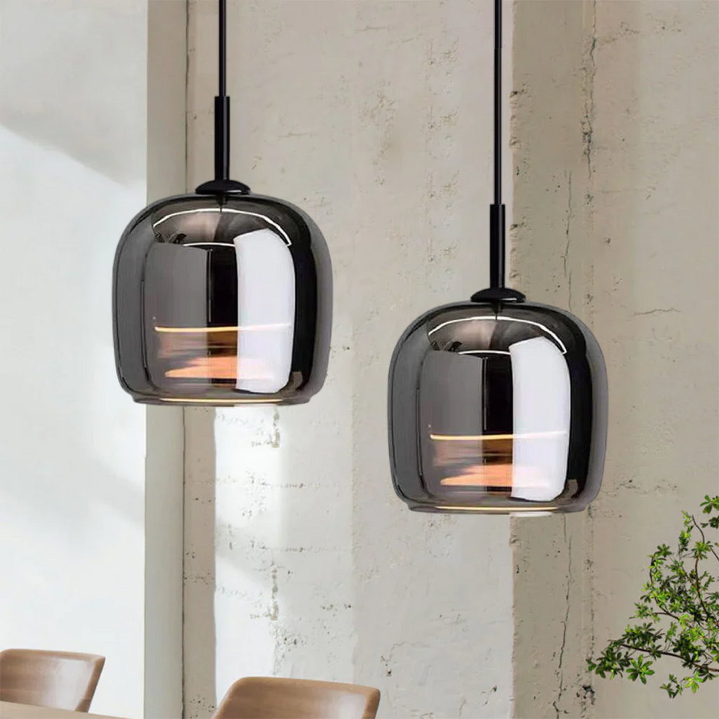 Lampa sufitowa wisząca czarne szkło styl nordycki nowoczesny dom