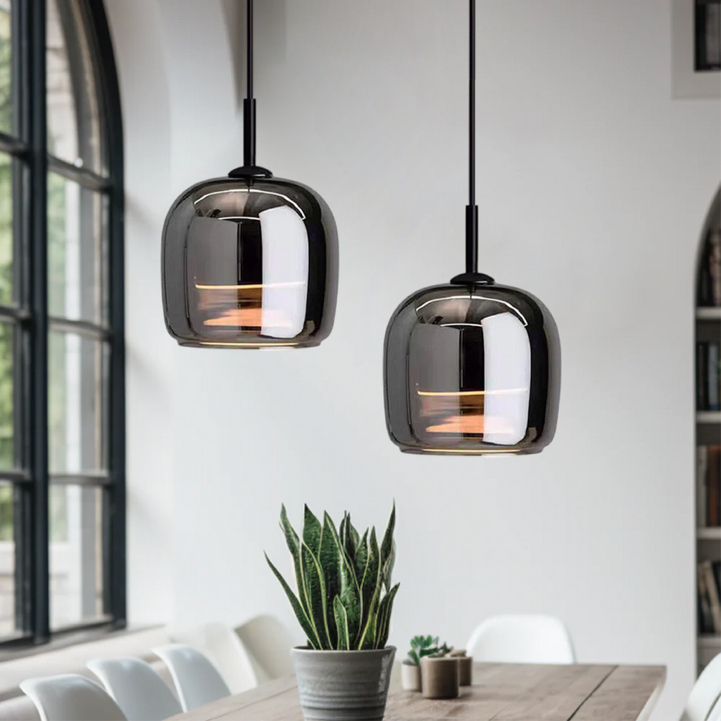 Lampa sufitowa wisząca czarne szkło styl nordycki nowoczesny dom