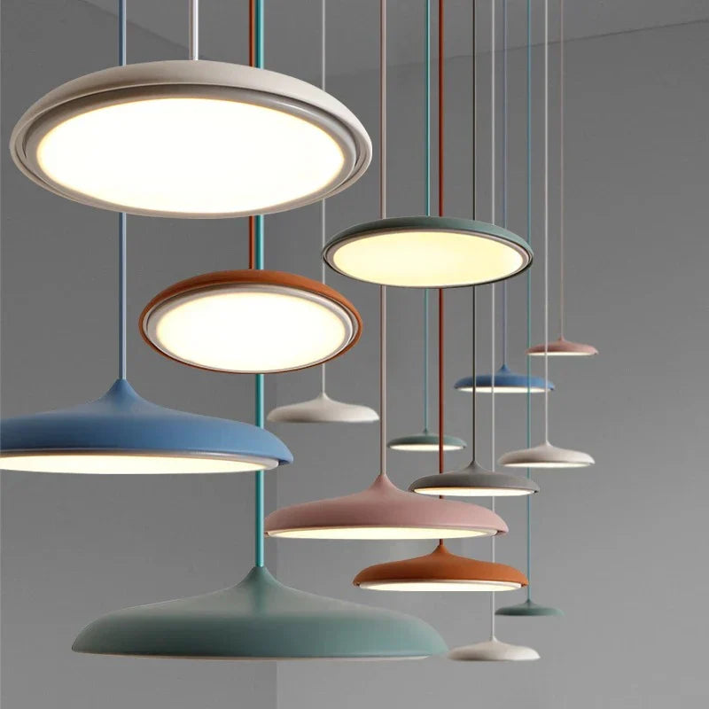 Nowoczesna skandynawska lampa wisząca LED – stylowe oświetlenie do wnętrz