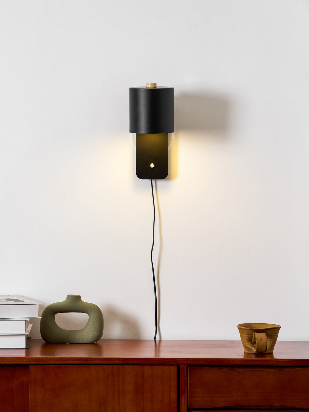 Obrotowa cylindryczną regulowana kinkietowa lampa ścienna