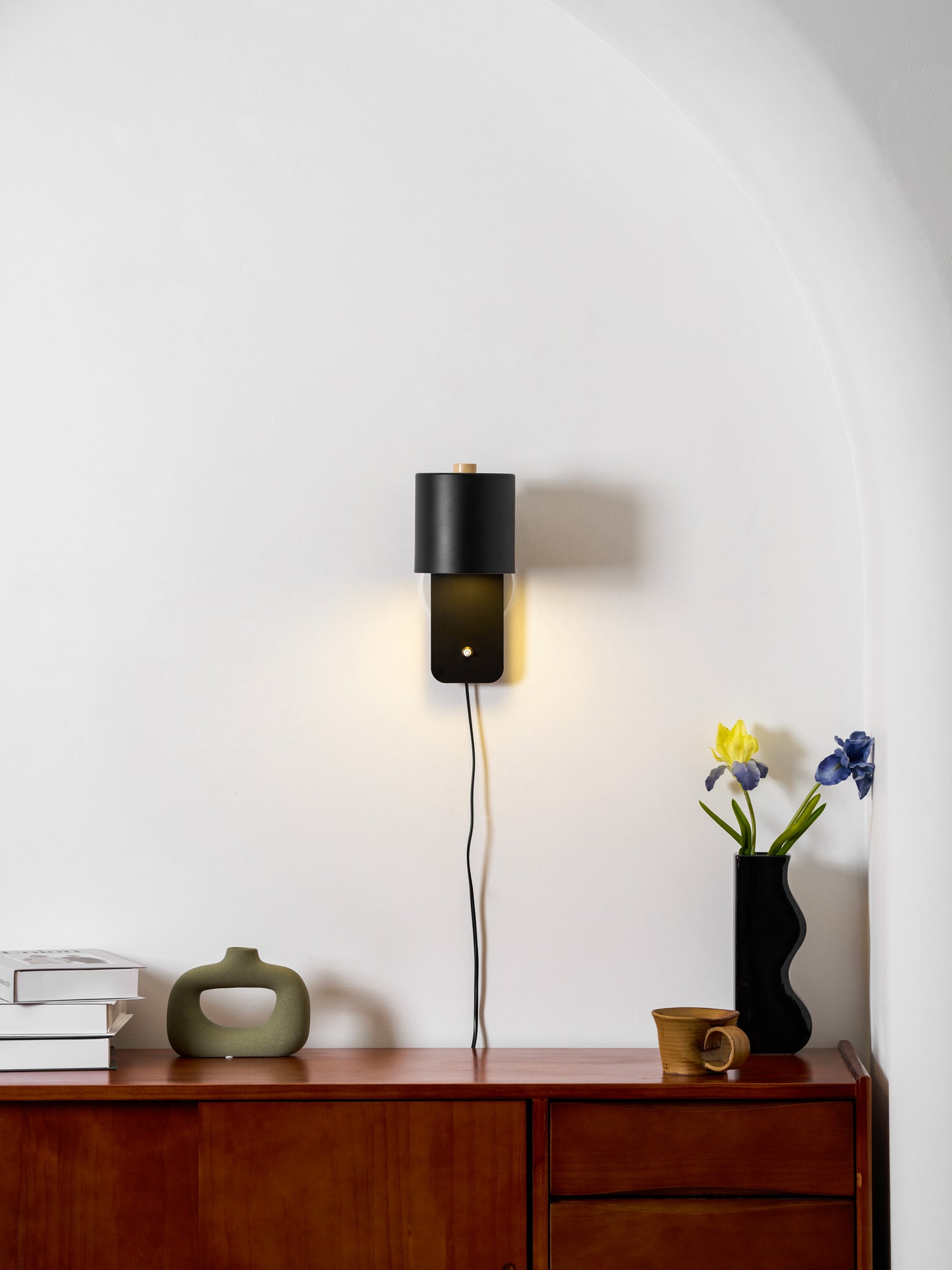 Regulowana obrotowa cylindryczna lampa ścienna