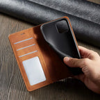 Eleganckie skórzane etui iPhone z miejscem na kartę