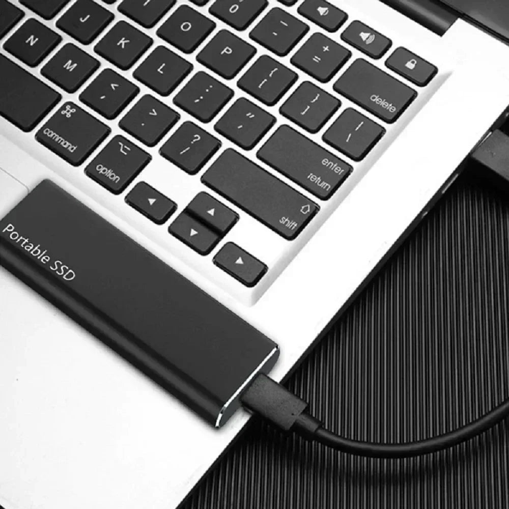 Lekki zewnętrzny dysk SSD do szybkiego transferu - 4TB/1TB