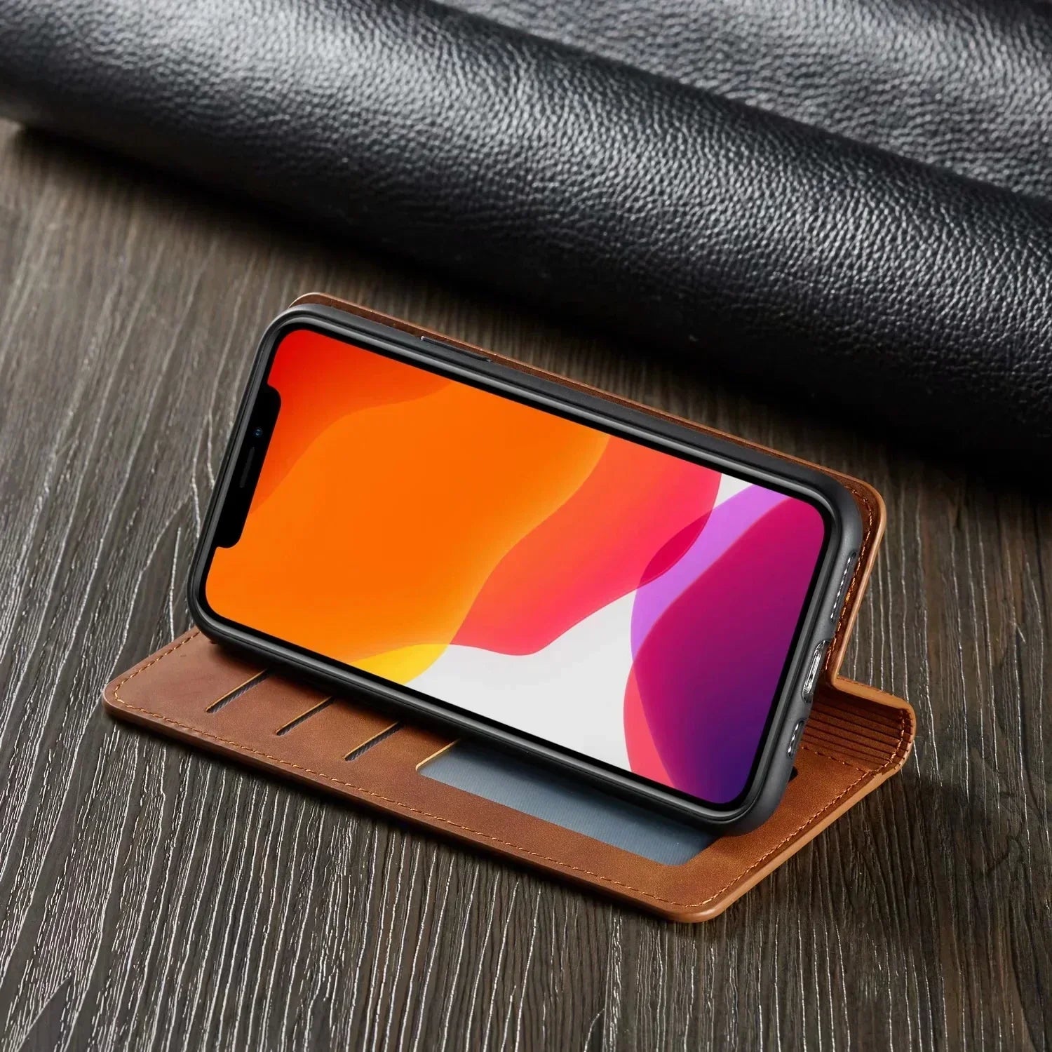 Eleganckie skórzane etui iPhone z miejscem na kartę